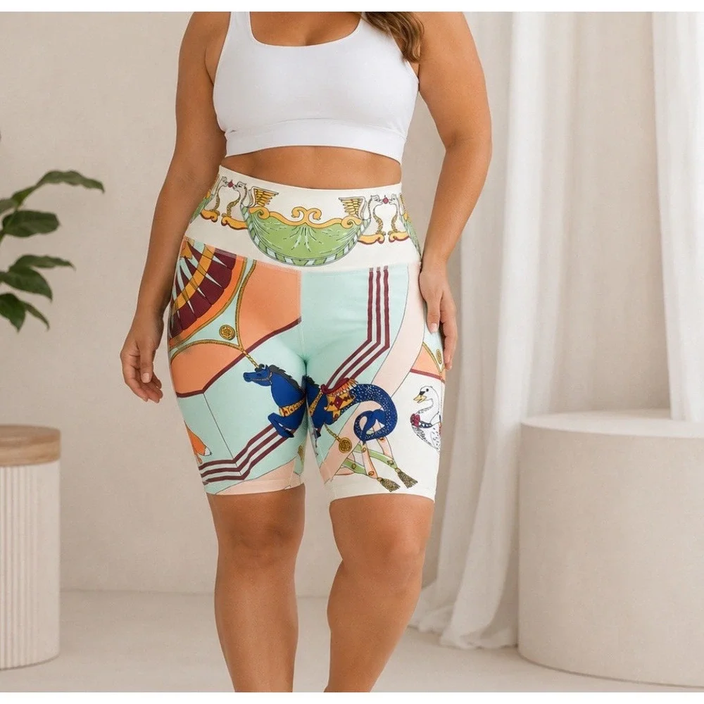 Tory Burch Rare Carousel Printed Silk Weightless Biker Shorts Large Animals NWT